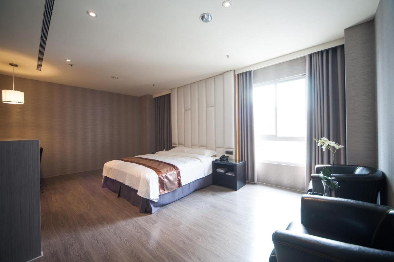 Grand Crystal Hotel Xinzhu Zewnętrze zdjęcie